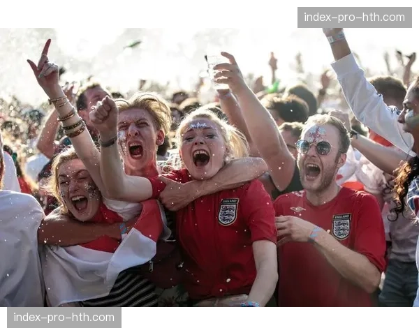 英国警方宣布在欧冠比赛日于伊蒂哈德球场周边增派警力 英国警方宣布在欧冠比赛日于伊蒂哈德球场周边增派警力